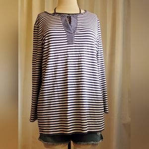 Size 2 Chicos Blouse